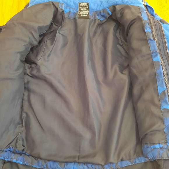 Boys winter coat with inside jacket. C1A2 - Picture 4 of 8